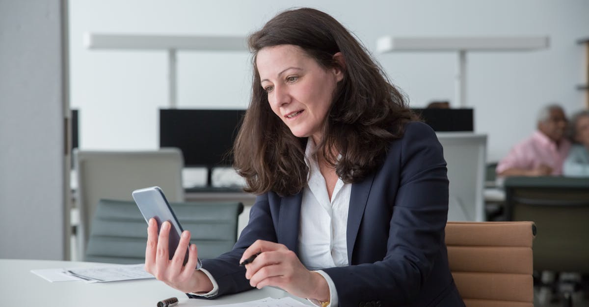 APEX英雄手游：遵义人社通app详情下载教程